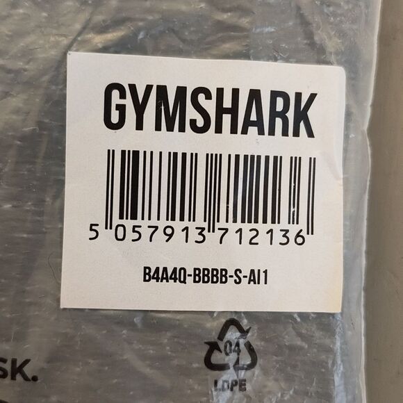 Gymshark Sweat Seamless Sports Bra light support Size S in Black NWT in Package - Picture 10 of 12